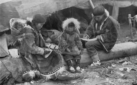Kanadští Inuité, autor: Moverton